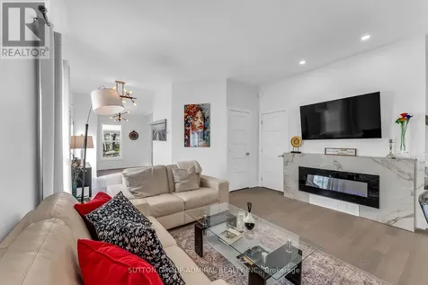 97 Laclie Street Orillia ON L3V 4W9