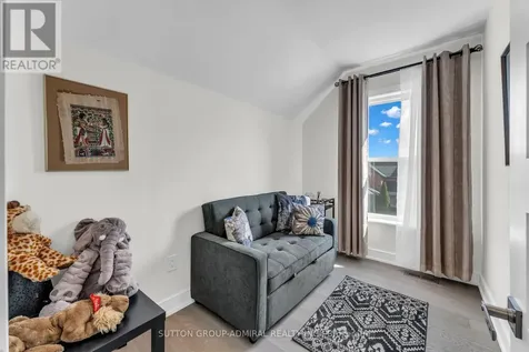 97 Laclie Street Orillia ON L3V 4W9
