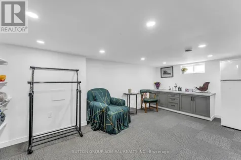 97 Laclie Street Orillia ON L3V 4W9