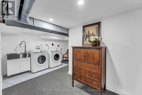 97 Laclie Street Orillia ON L3V 4W9