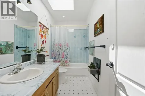 63 Linwell Road St. Catharines ON L2N 1R6