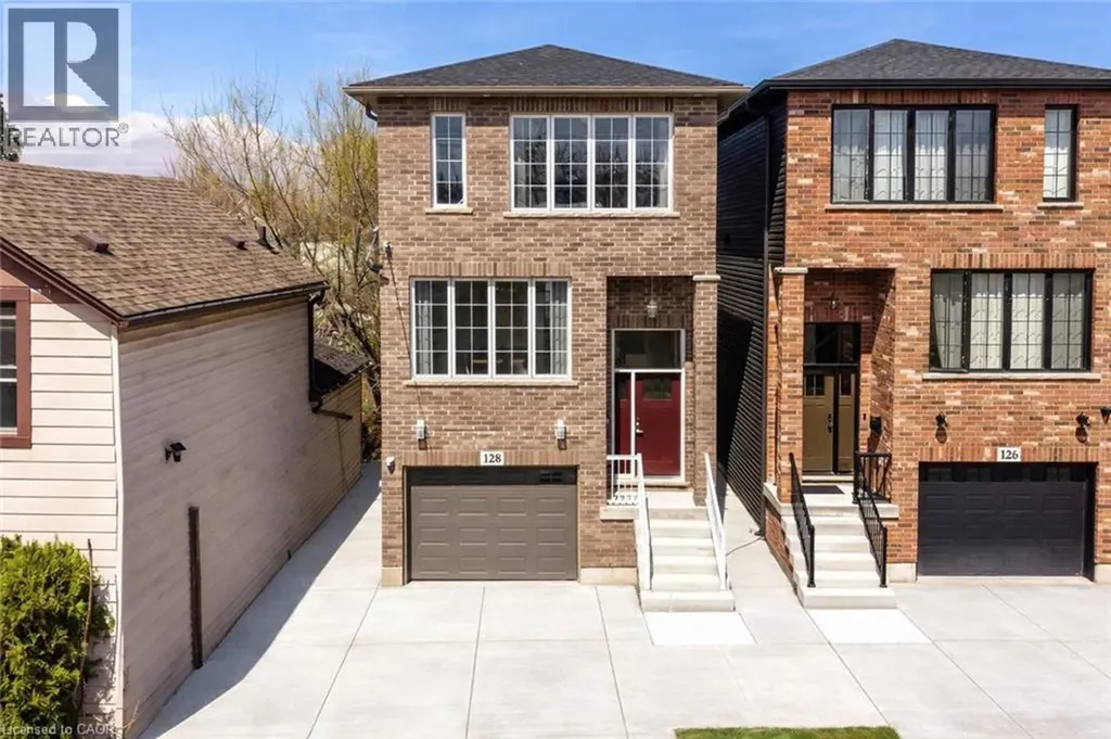 128 Canada Street Hamilton ON L8P 1P5