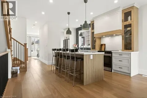 128 Canada Street Hamilton ON L8P 1P5