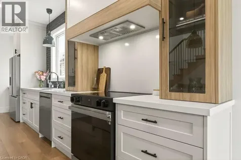128 Canada Street Hamilton ON L8P 1P5