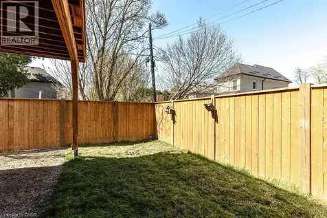 128 Canada Street Hamilton ON L8P 1P5