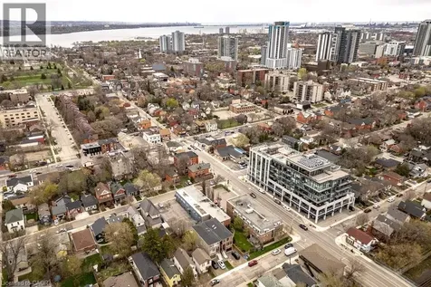 128 Canada Street Hamilton ON L8P 1P5