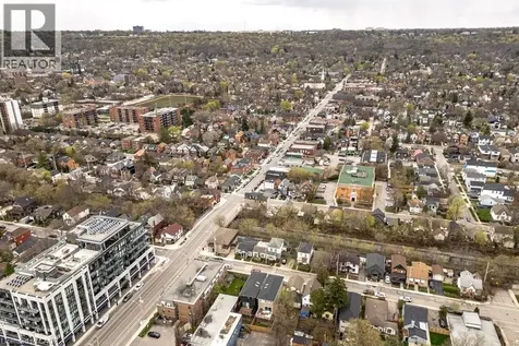 128 Canada Street Hamilton ON L8P 1P5