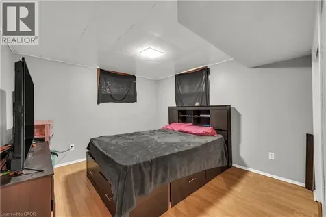 39 Bland Avenue Stoney Creek ON L8G 3R2