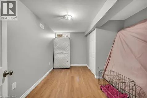 39 Bland Avenue Stoney Creek ON L8G 3R2