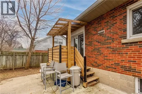 39 Bland Avenue Stoney Creek ON L8G 3R2