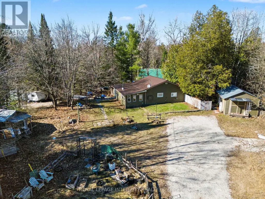 176 Clyde Lane Lanark Highlands ON K0G 1K0