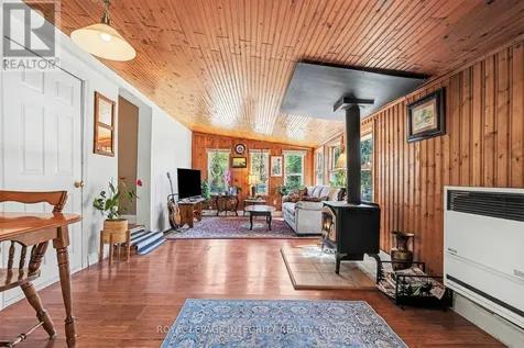 176 Clyde Lane Lanark Highlands ON K0G 1K0
