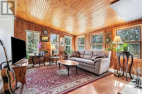 176 Clyde Lane Lanark Highlands ON K0G 1K0