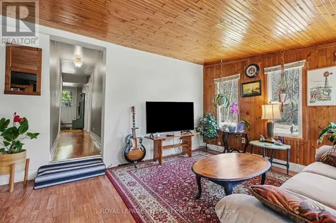176 Clyde Lane Lanark Highlands ON K0G 1K0
