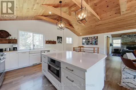 102 Wensley Drive Blue Mountains ON N0H 1J0