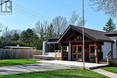 102 Wensley Drive Blue Mountains ON N0H 1J0
