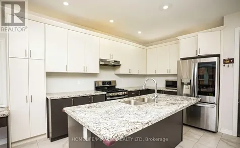 978 Barton Way Innisfil ON L9S 0N5