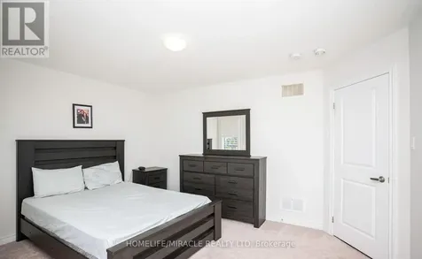 978 Barton Way Innisfil ON L9S 0N5