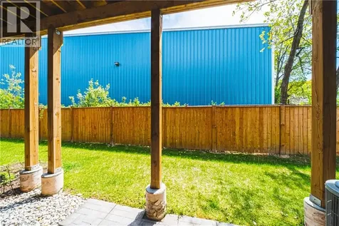 575 Woodward Avenue Hamilton ON L8H 0B3