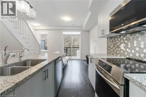 2 Willow Street Paris ON N3L 0K7