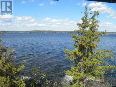 1420 Island 76 Stoney Lake North Kawartha ON K0L 2H0