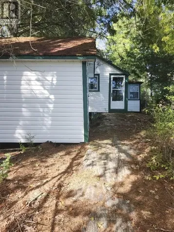 1420 Island 76 Stoney Lake North Kawartha ON K0L 2H0