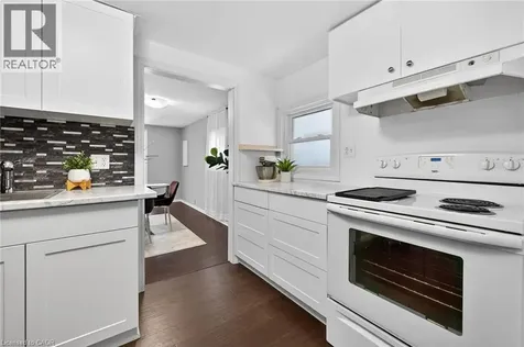 3824 Roxborough Avenue Crystal Beach ON L0S 1B0
