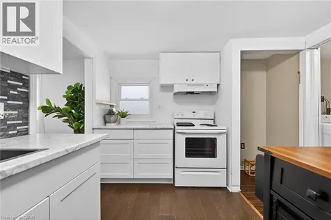 3824 Roxborough Avenue Crystal Beach ON L0S 1B0