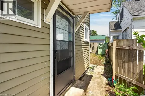 3824 Roxborough Avenue Crystal Beach ON L0S 1B0