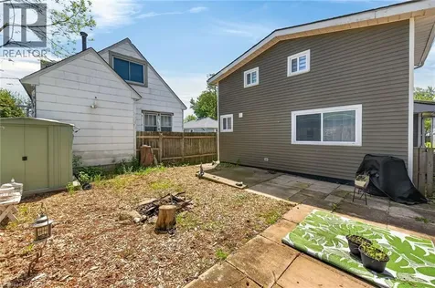 3824 Roxborough Avenue Crystal Beach ON L0S 1B0