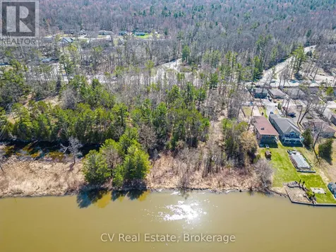 8 Poplar Street Wasaga Beach ON L9Z 2X5