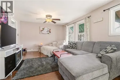 66 East 32nd Street Hamilton ON L8V 3R9