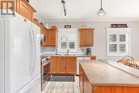 184 Snowbridge Way Blue Mountains ON L9Y 3Z2