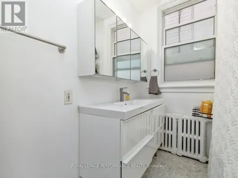 342 Frank Street Ottawa ON K2P 0Y1