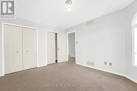 5 Cheltonia Way Ottawa ON K2T 1G1