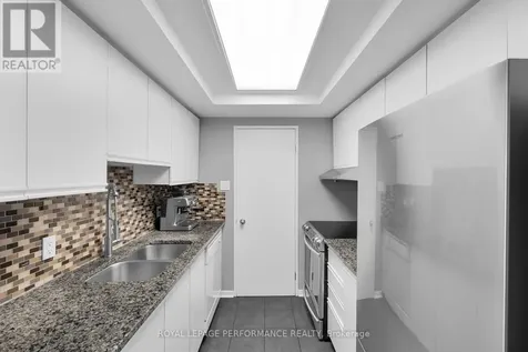 45 Holland Avenue Ottawa ON K1Y 4S3