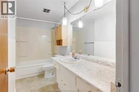34 Chatham Street South Blenheim ON N0P 1A0