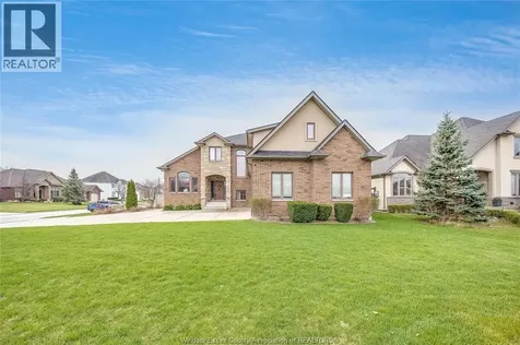 12337 Candlewood Drive Tecumseh ON N9K 0A3