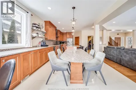 12337 Candlewood Drive Tecumseh ON N9K 0A3