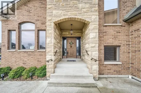 12337 Candlewood Drive Tecumseh ON N9K 0A3