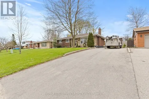 45 Driftwood Drive Brantford ON N3R 3K2