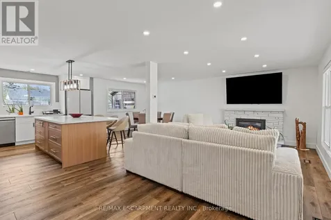 45 Driftwood Drive Brantford ON N3R 3K2