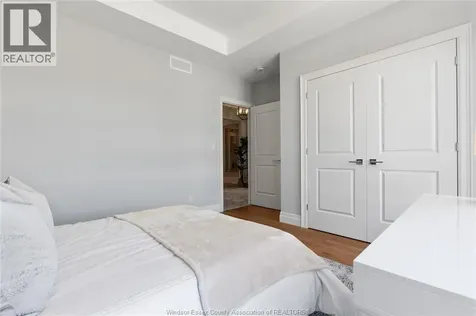 960 Street Jude Court Windsor ON N9G 0B7