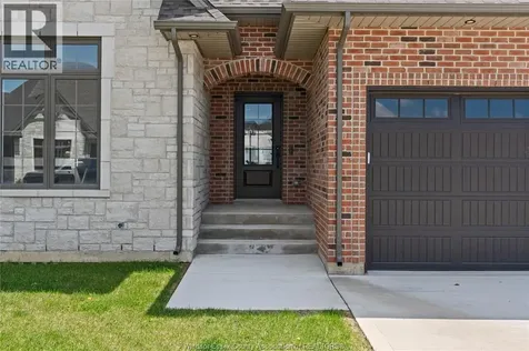960 Street Jude Court Windsor ON N9G 0B7