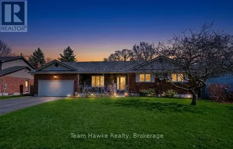35 Brule Street Penetanguishene ON L9M 1J1