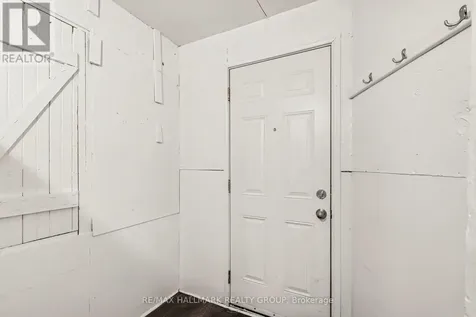 64 Cobourg Street Ottawa ON K1N 8G8