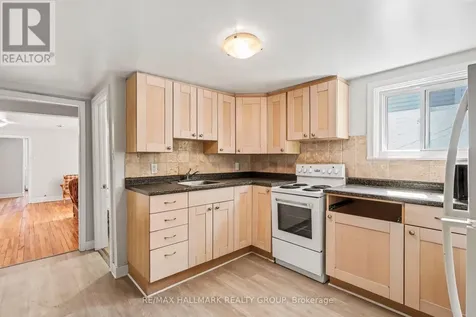 64 Cobourg Street Ottawa ON K1N 8G8