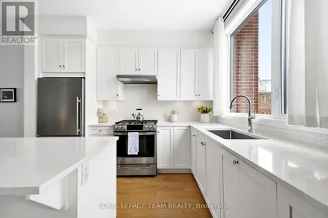 526 Edison Avenue Ottawa ON K2A 3Y5