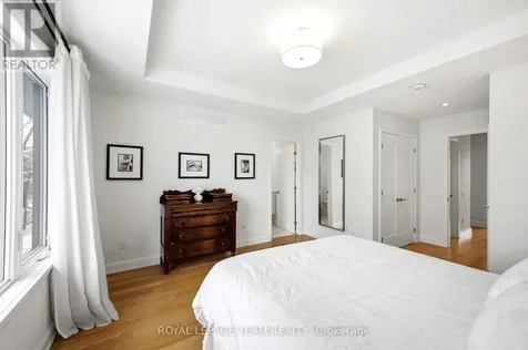 526 Edison Avenue Ottawa ON K2A 3Y5