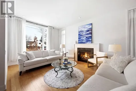 526 Edison Avenue Ottawa ON K2A 3Y5